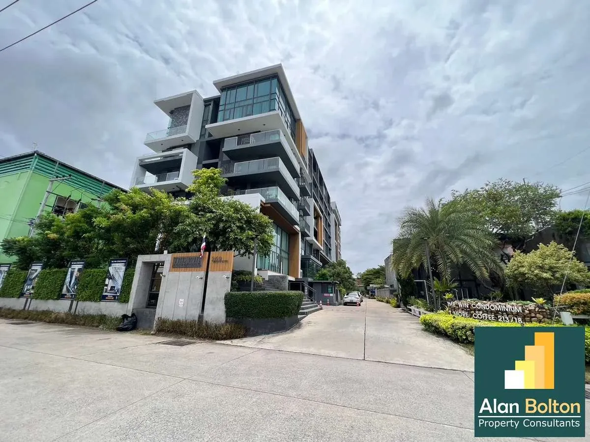 Duplex 2 Floor 2 Bedroom 3 Bathroom  in East Pattaya