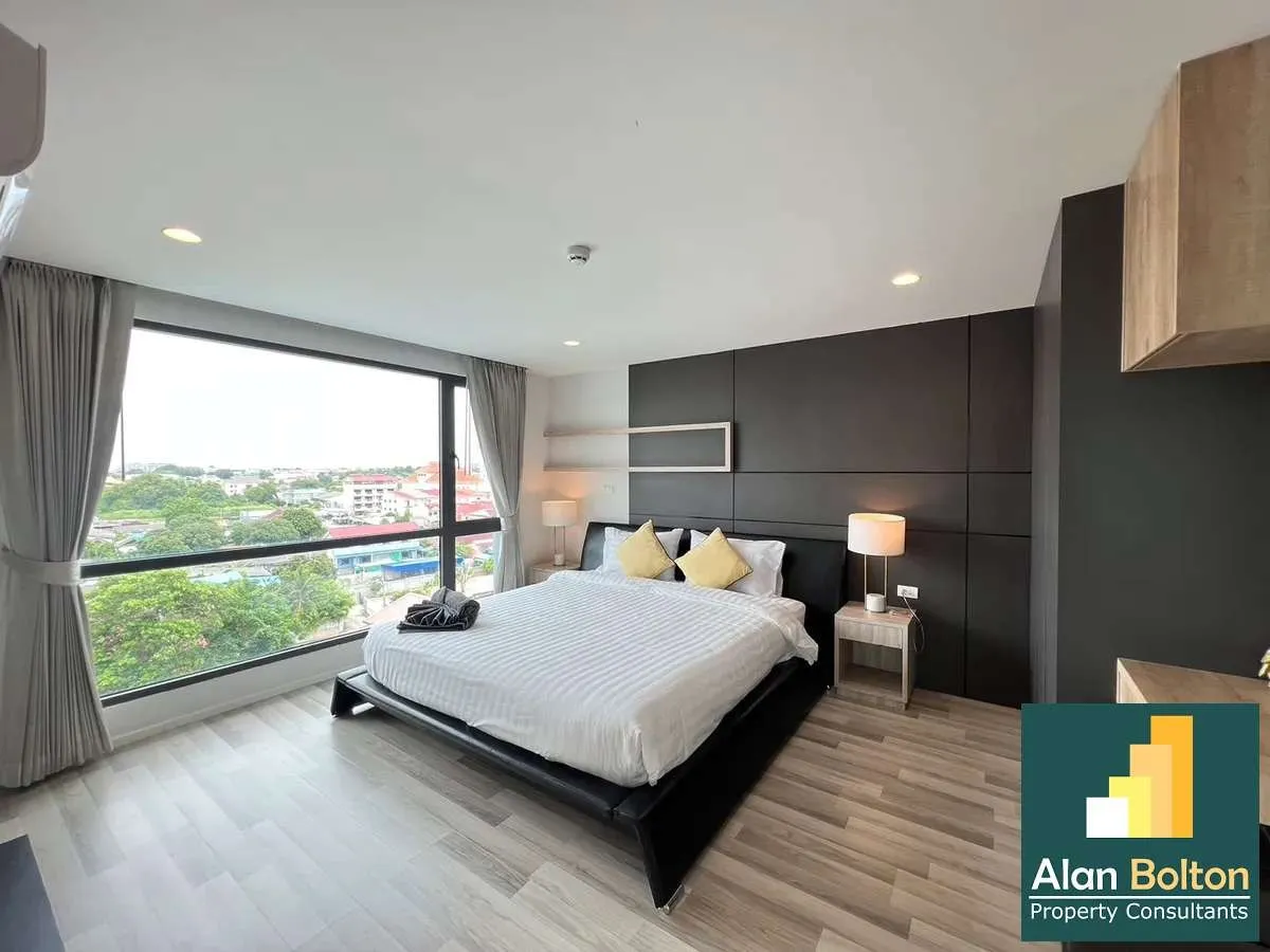 Duplex 2 Floor 2 Bedroom 3 Bathroom in East Pattaya photo 5