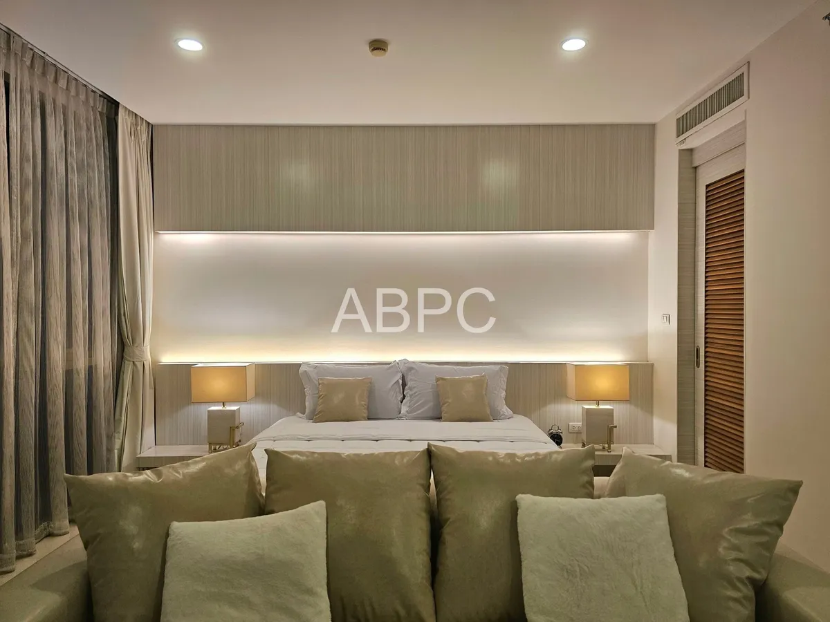 Riviera Wong Amat For rent photo 2