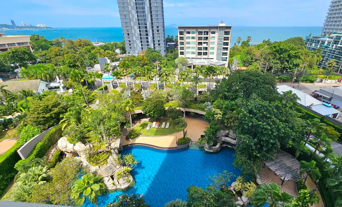 Riviera Wong Amat For rent photo 21