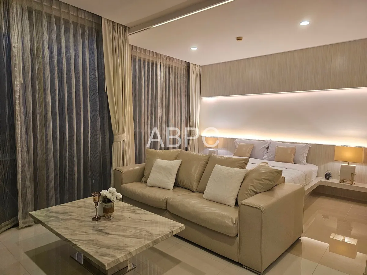 Riviera Wong Amat For rent photo 6