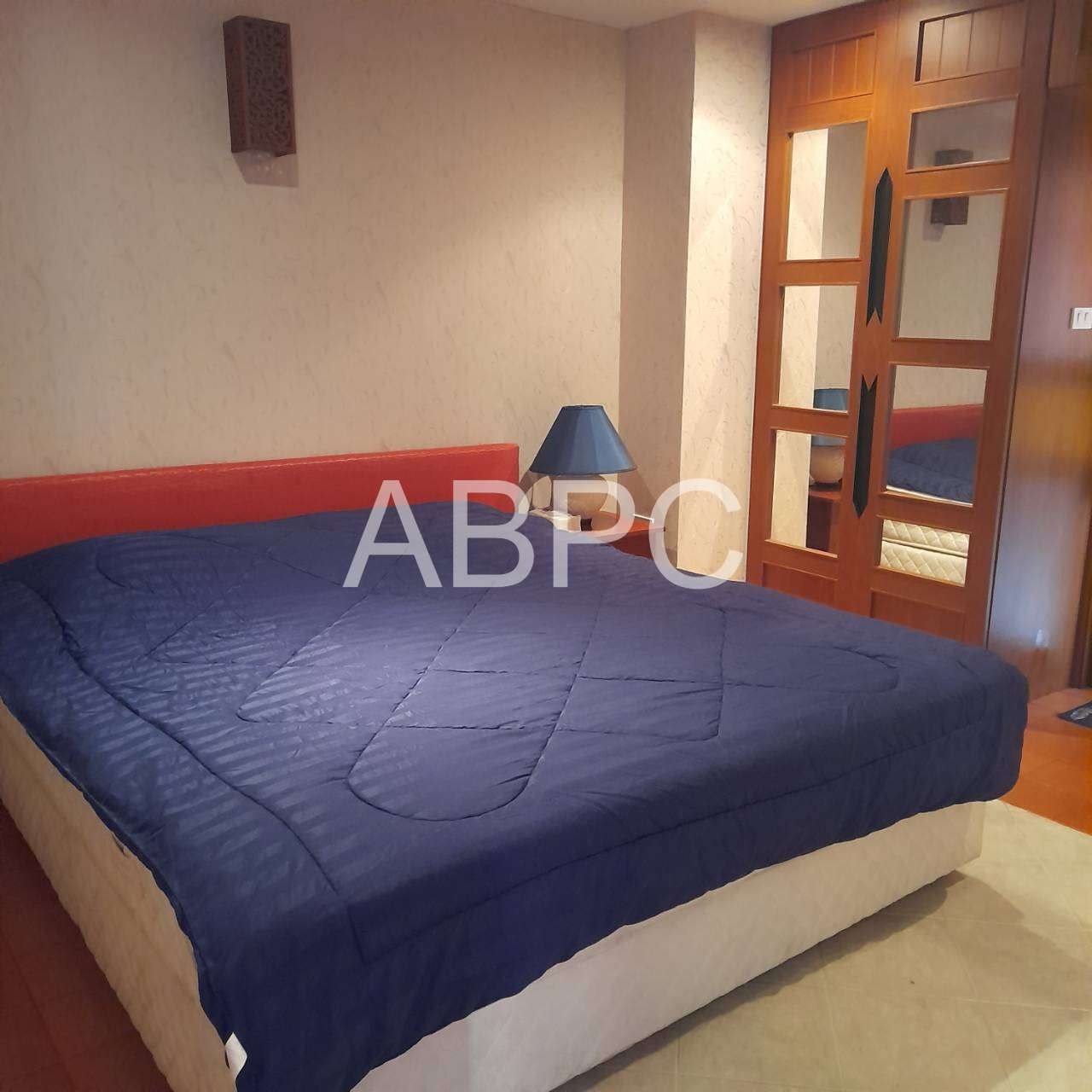 Nature Inspired Beachfront 4 Bed 5 Bath Pool Villa In Na Jomtien photo 11