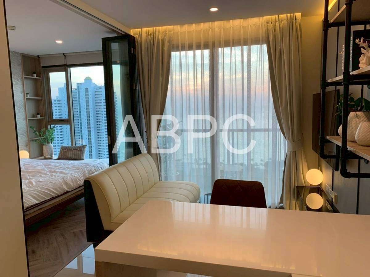 Beautiful Seaview 1 bedroom 1 bathroom in The Riviera Jomtien for Sale/Rent photo 5