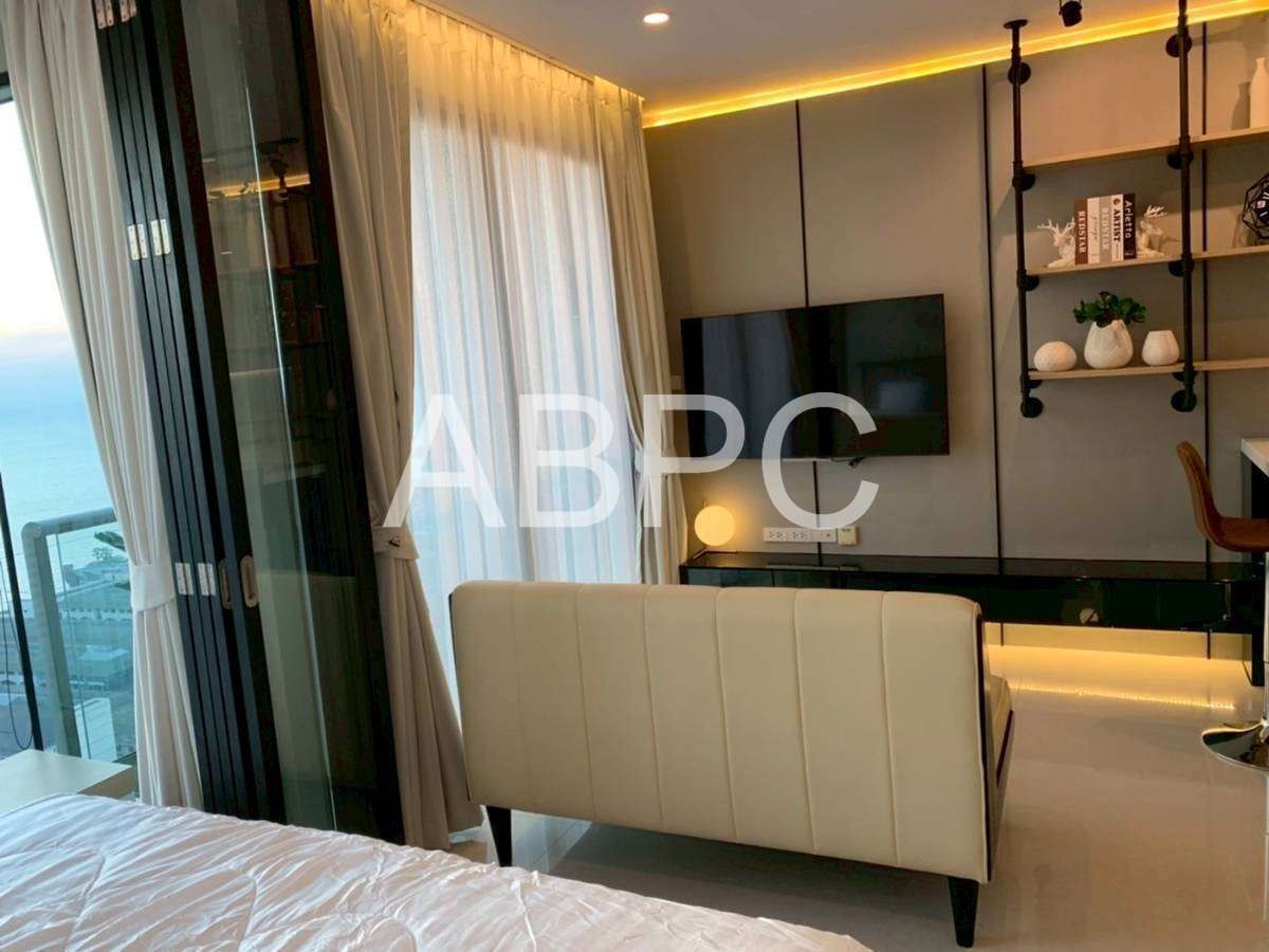 Beautiful Seaview 1 bedroom 1 bathroom in The Riviera Jomtien for Sale/Rent photo 4
