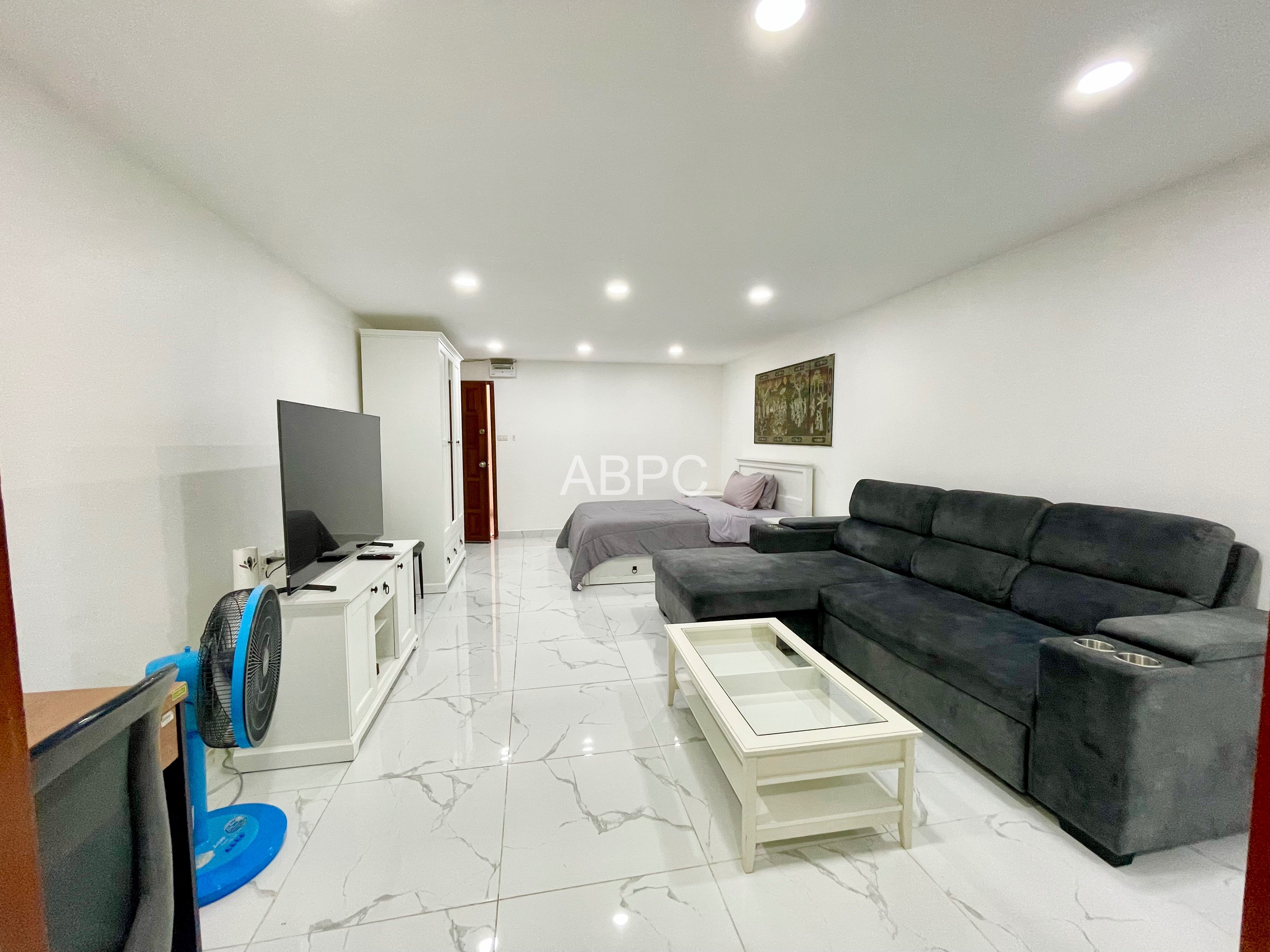 Studio Condo For Sale In Central Pattaya photo 7