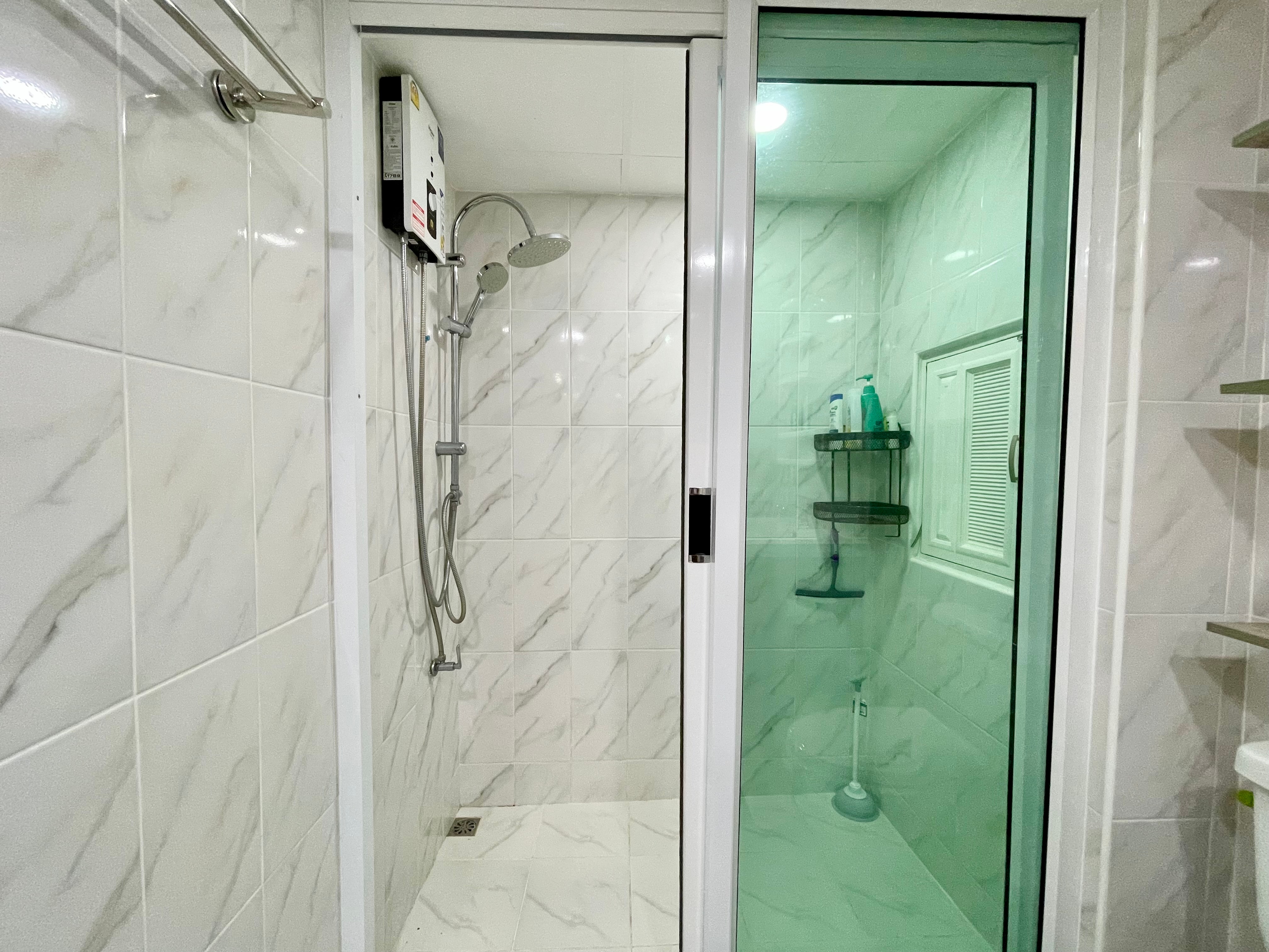 Studio Condo For Sale In Central Pattaya photo 19