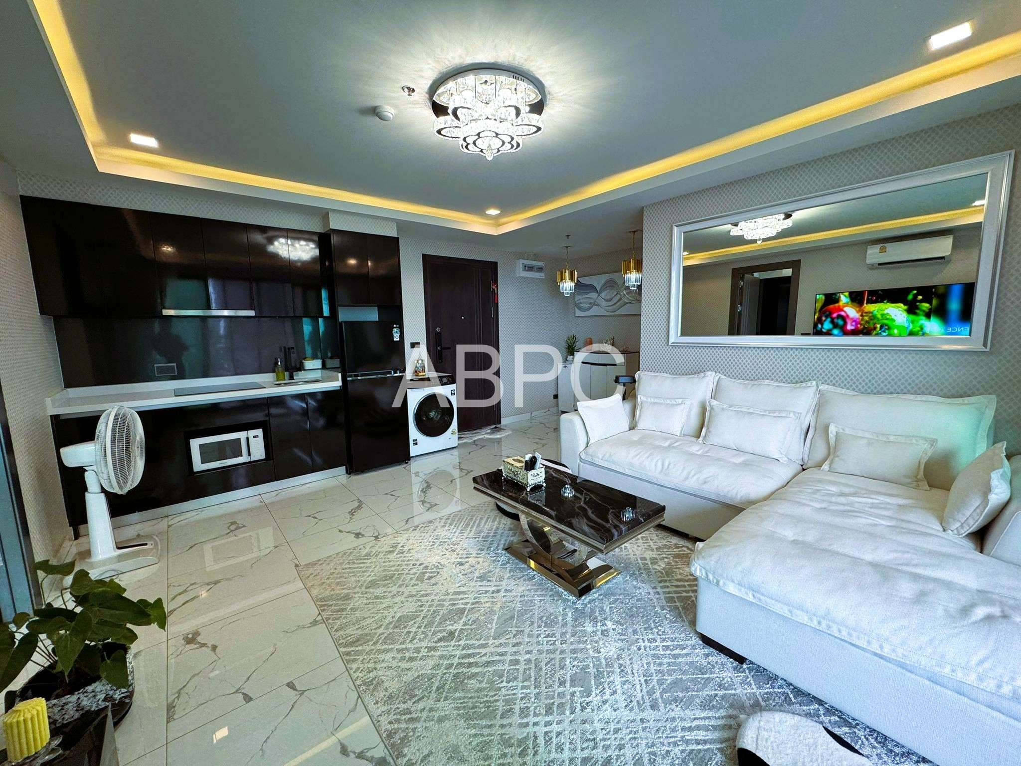 Luxury Ocean View 2 Bed 2 Bath Condo In Central Pattaya photo 20