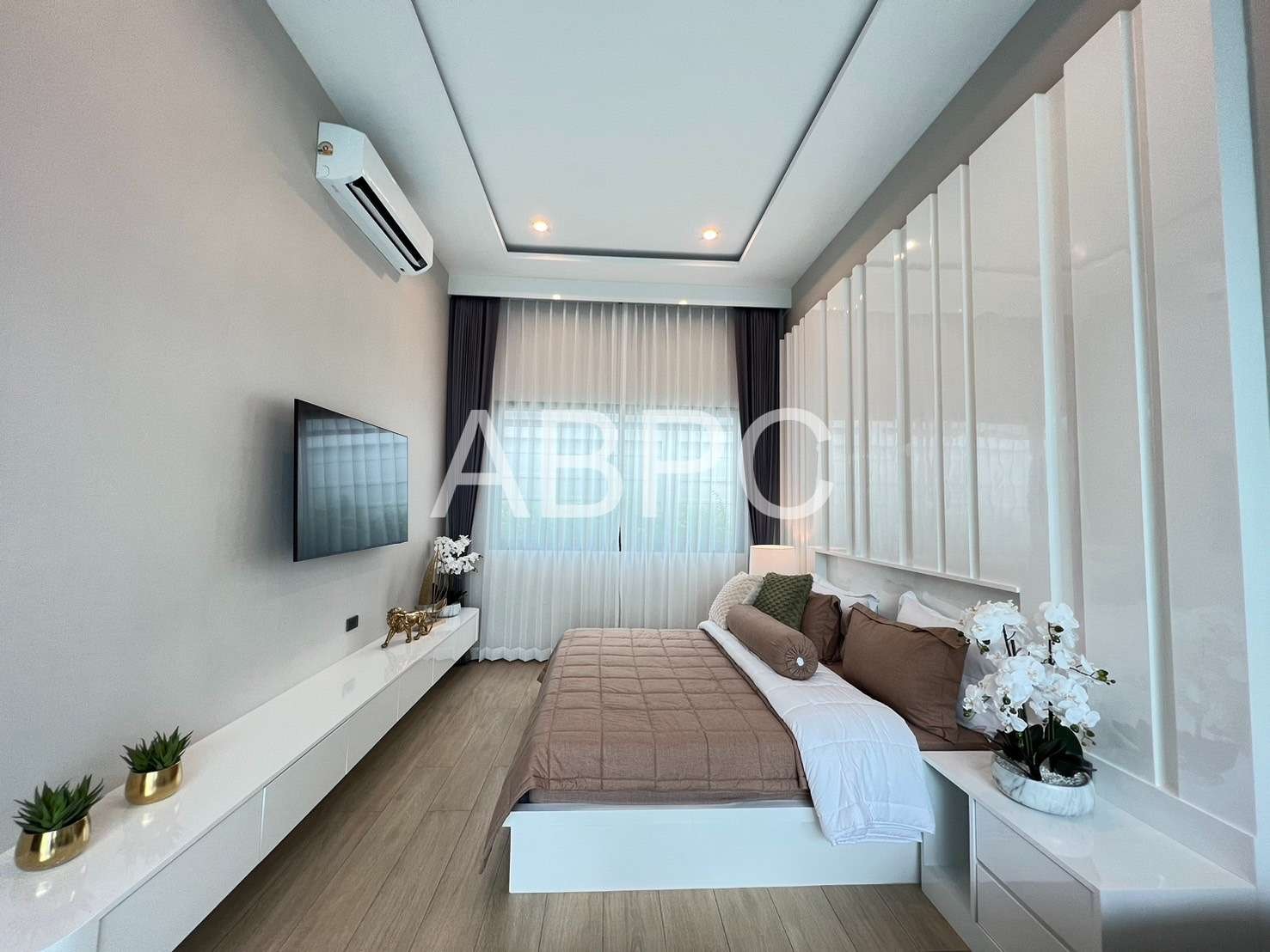 Pool Villa 4 Bedrooms 5 Bathrooms in Huay yai photo 18