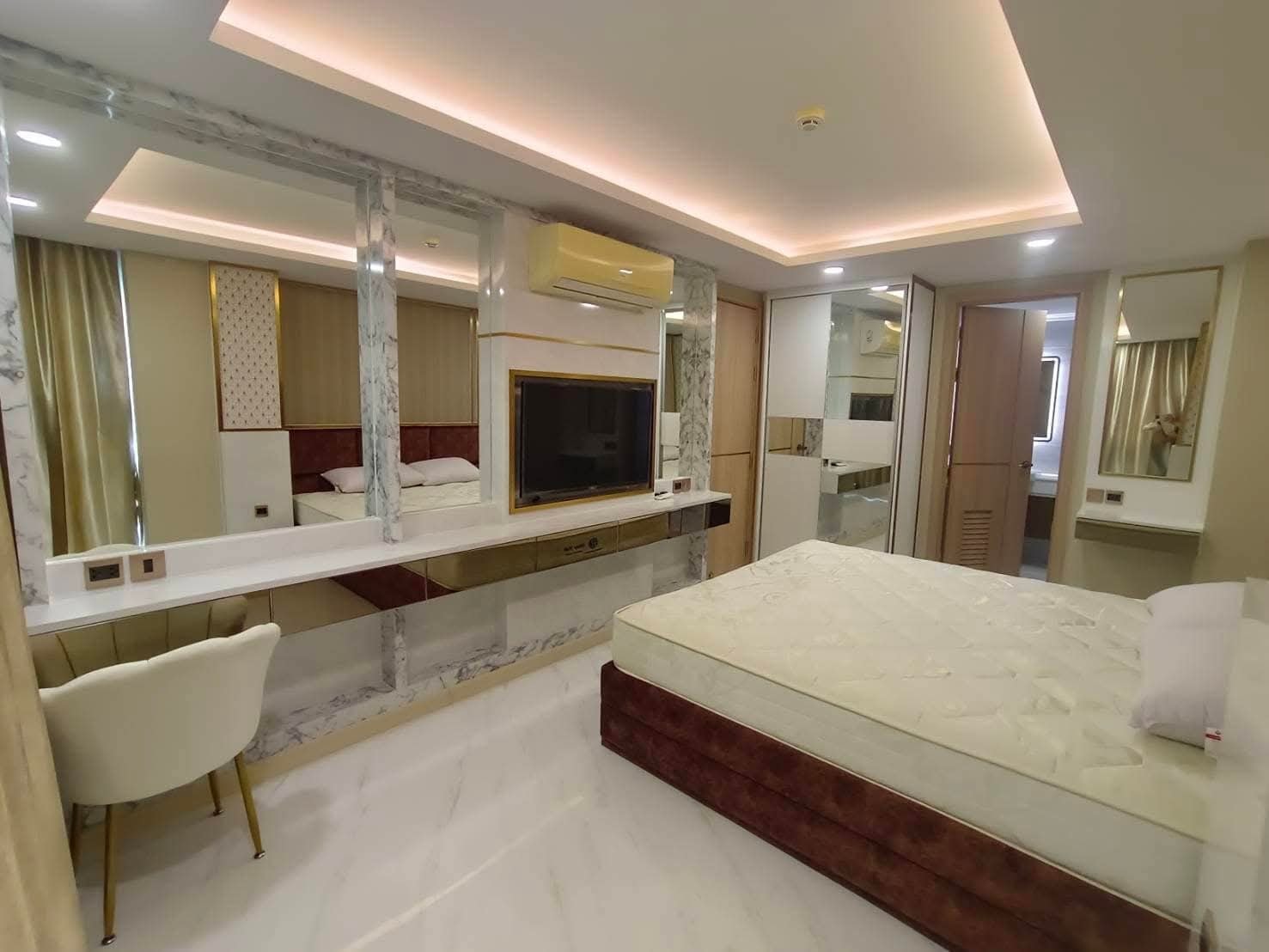 Beautiful Pool View 2 bedrooms 2 bathrooms in Jomtien for Sales photo 15