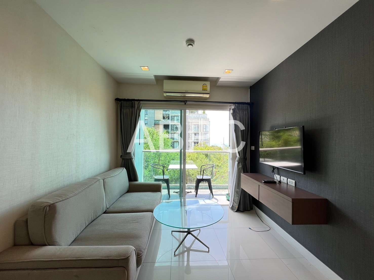 Corner Unit 2 Bedrooms 2 Bathrooms in Na Jomtien photo 13