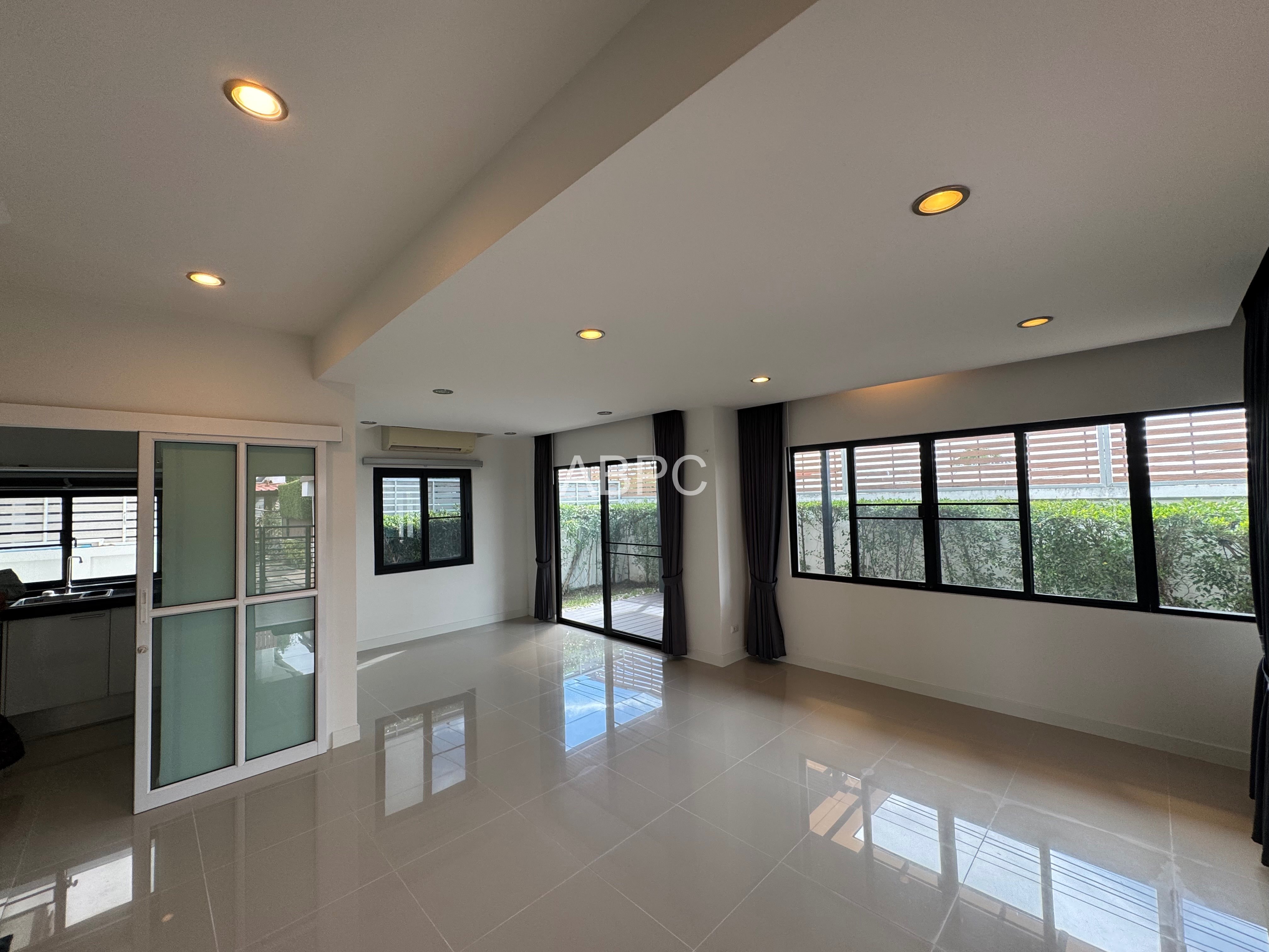 3 Bedroom 2 Bathroom House in Naklua photo 15