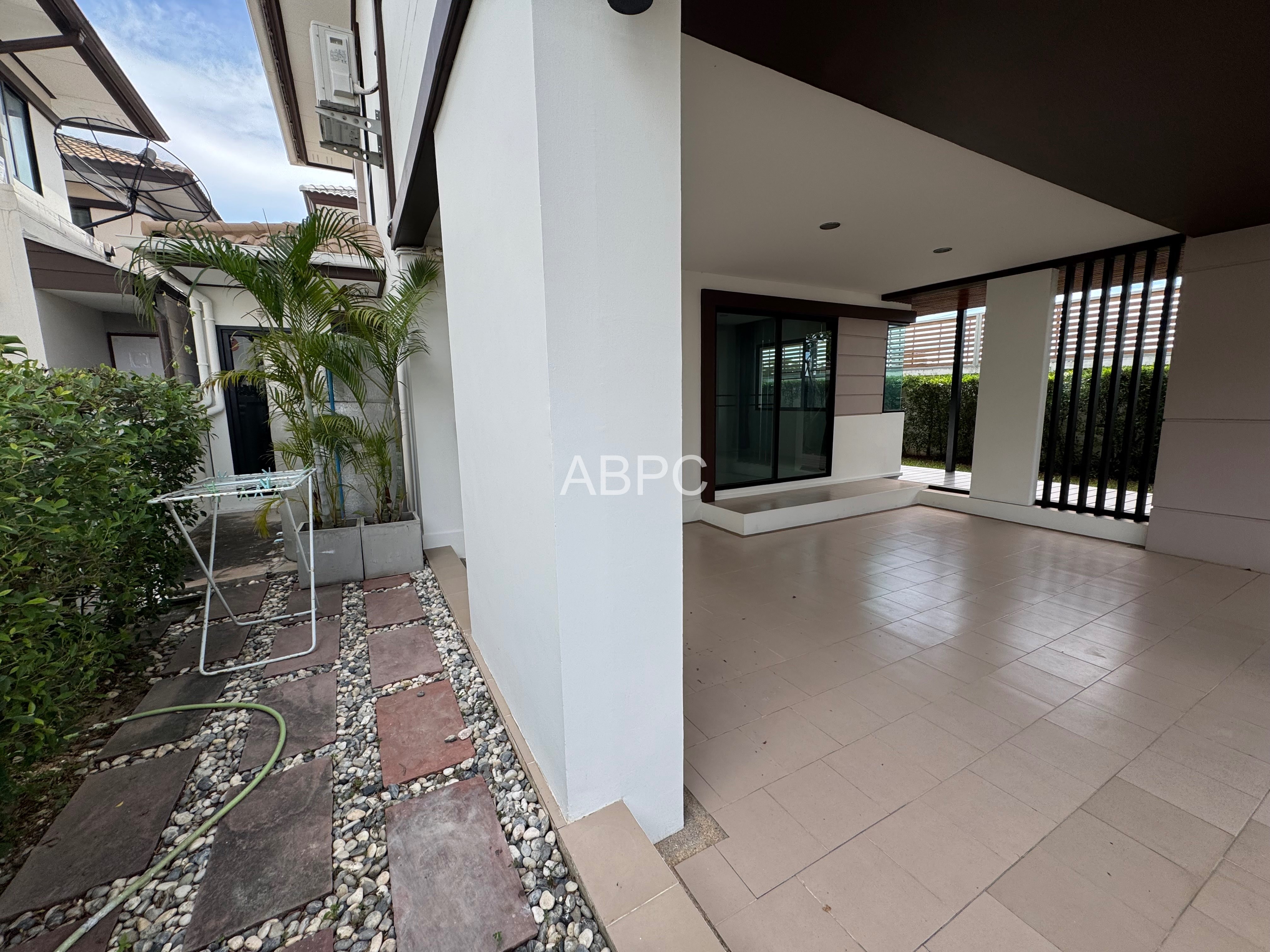 3 Bedroom 2 Bathroom House in Naklua photo 5
