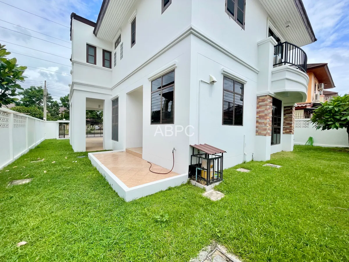 House With Private Pool Just 25K photo 4