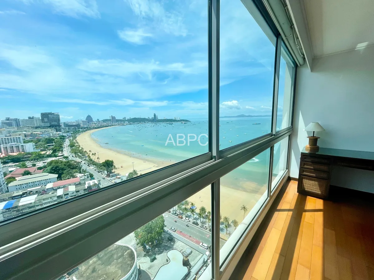 Two Bedroom Two Bathroom In Luxury Beachfront Condominium photo 16