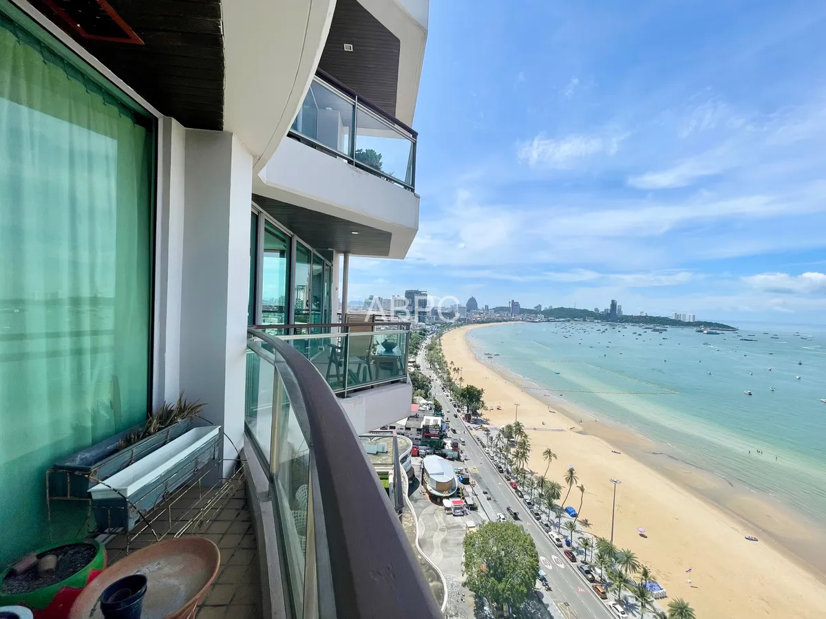 Two Bedroom Two Bathroom In Luxury Beachfront Condominium photo 9
