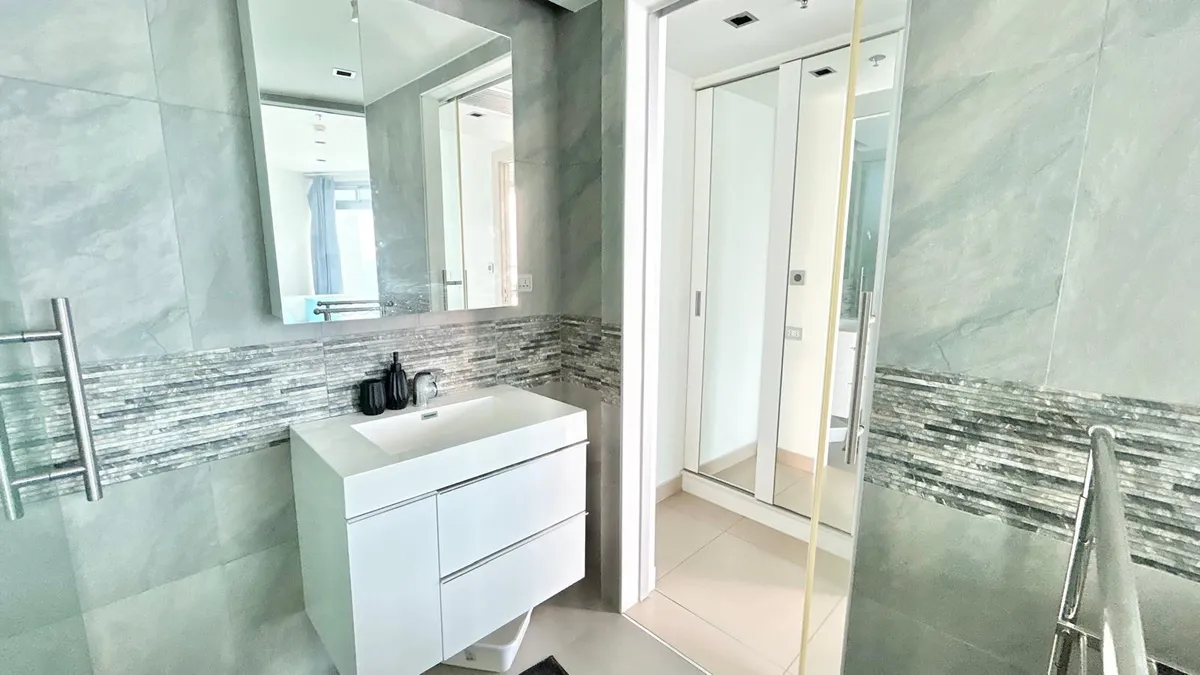 Ocean View Condo For Rent in Prahtamnak photo 14