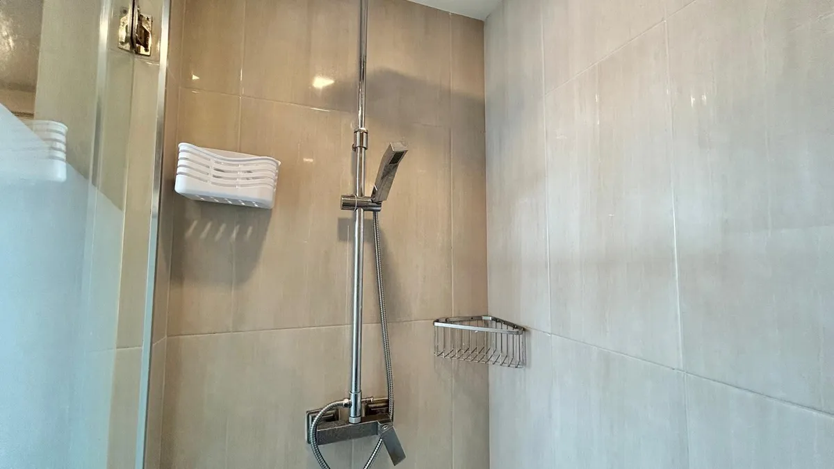 One Bedroom For rent In Prahtamnak photo 25