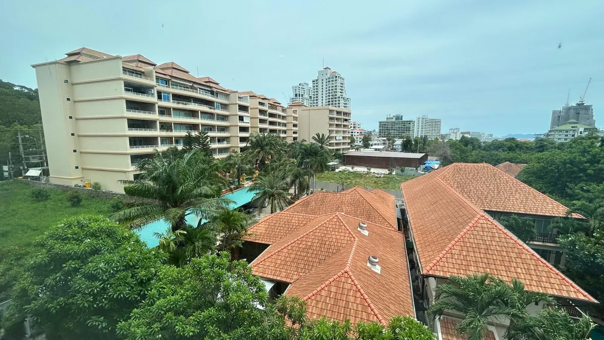 One Bedroom For rent In Prahtamnak photo 29