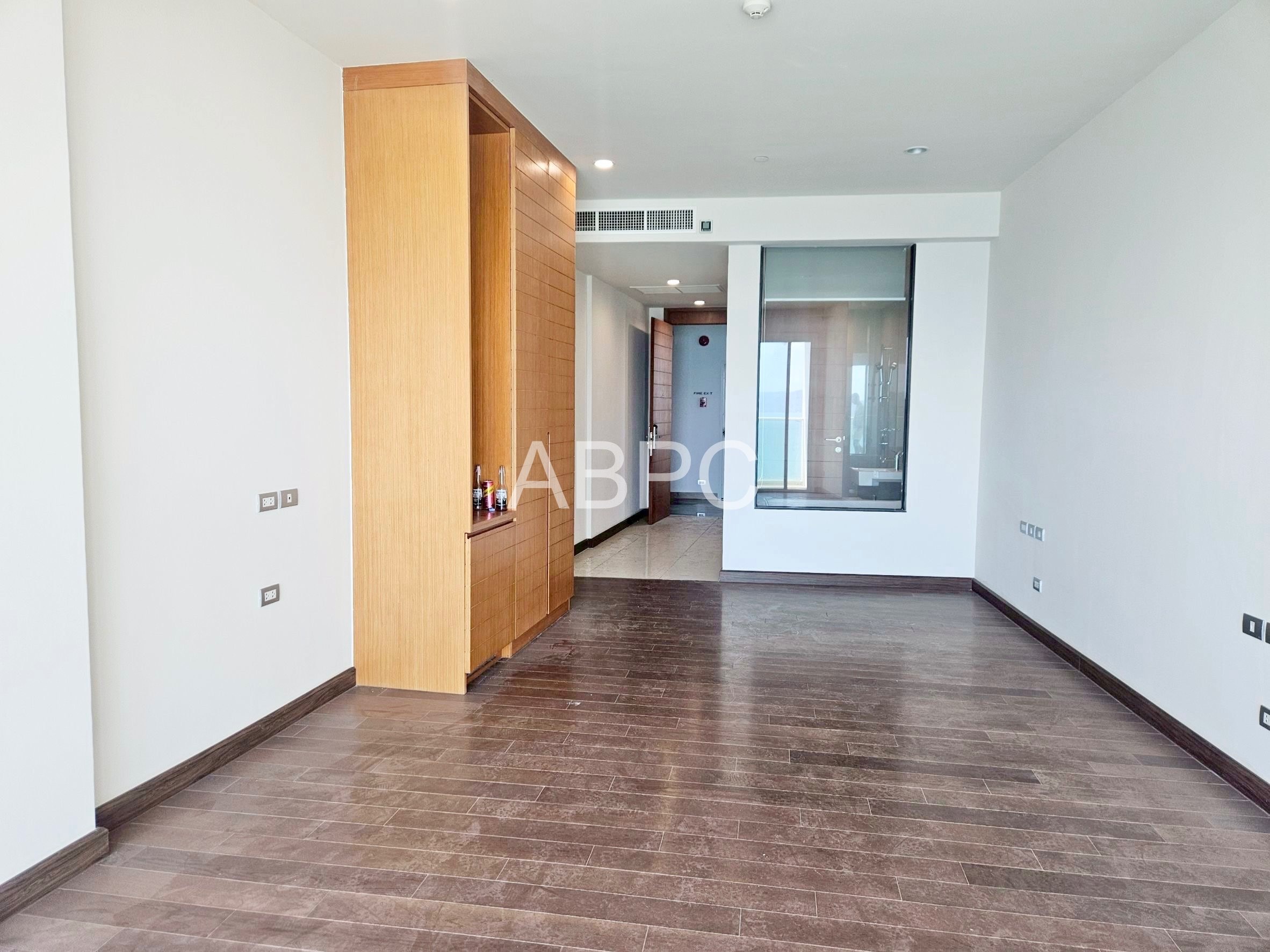 Ocean view Beachfront Condo For Sale In Najomtien photo 4