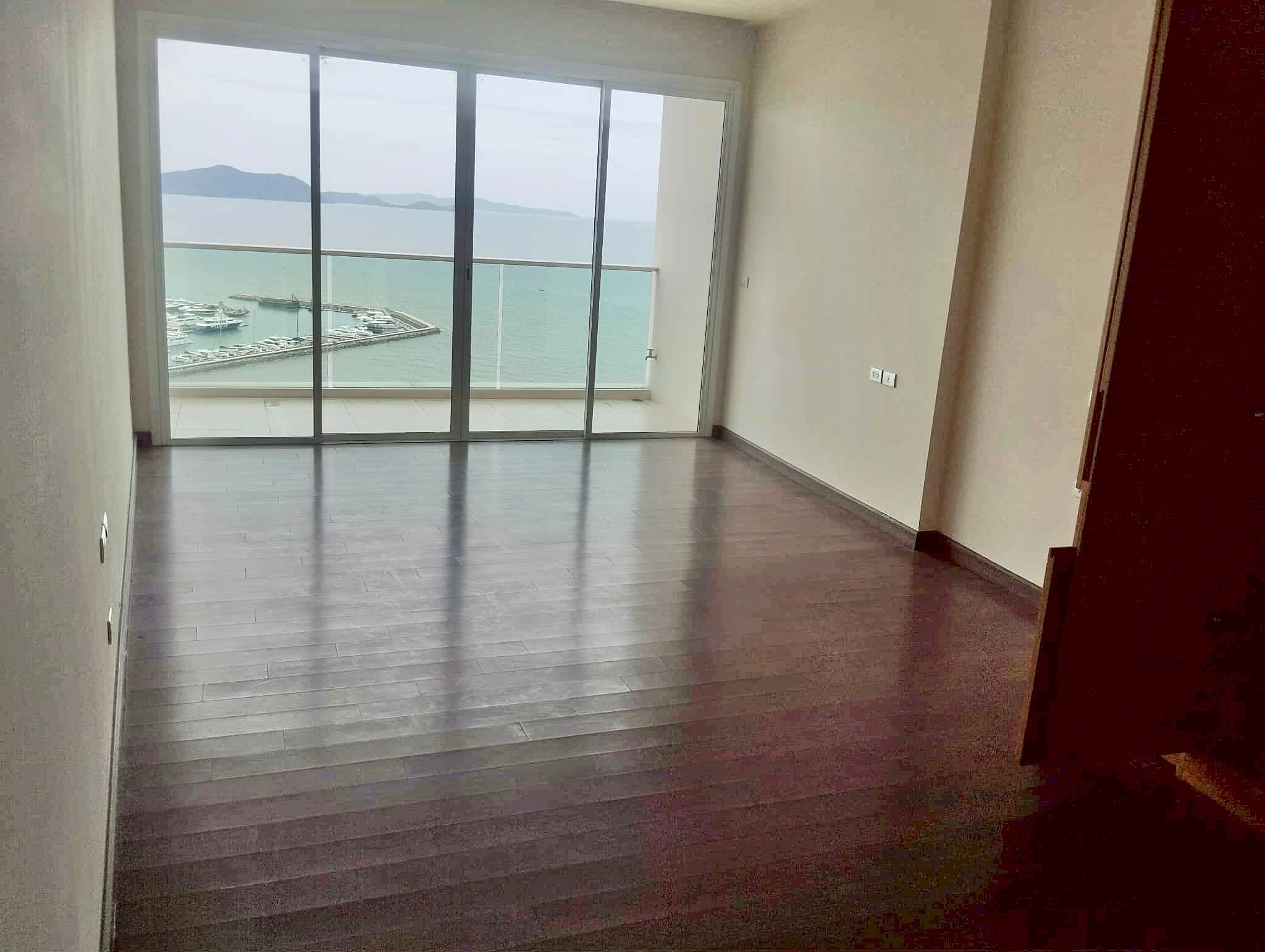 Ocean view Beachfront Condo For Sale In Najomtien photo 18