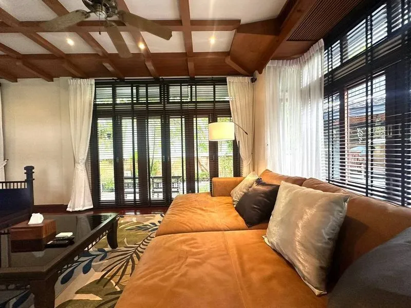 Thai Bali Style Pool Villa 4 bedrooms 5 bathroom Suitable for Business near Jomtien Beach for Sale/Rent photo 30