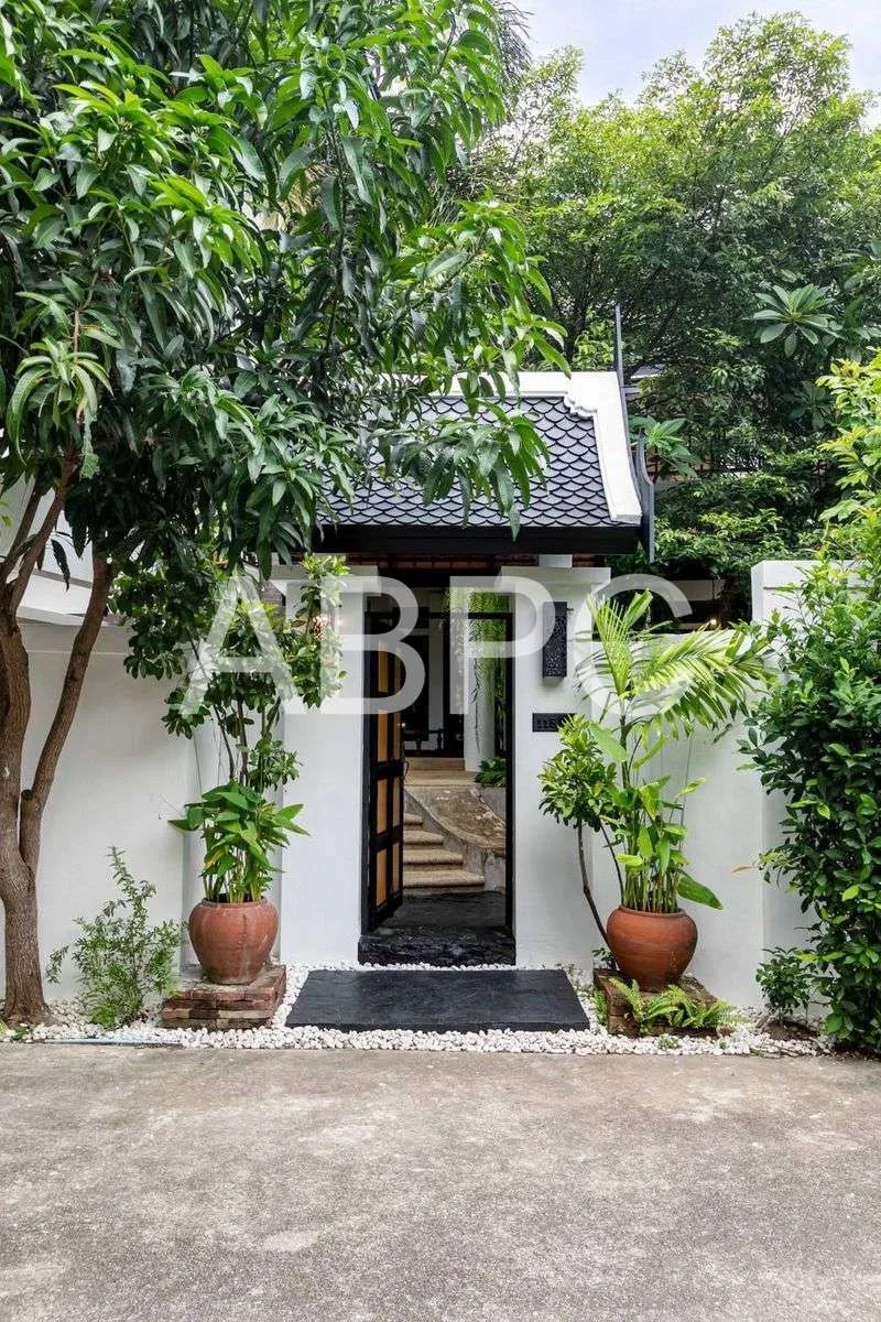 Thai Bali Style Pool Villa 4 bedrooms 5 bathroom Suitable for Business near Jomtien Beach for Sale/Rent photo 10