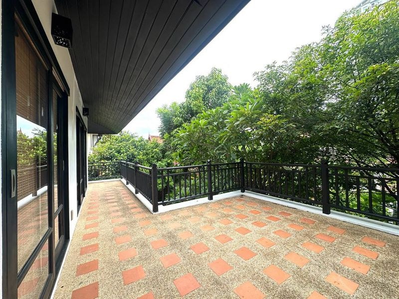 Thai Bali Style Pool Villa 4 bedrooms 5 bathroom Suitable for Business near Jomtien Beach for Sale/Rent photo 27