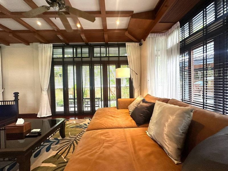 Thai Bali Style Pool Villa 4 bedrooms 5 bathroom Suitable for Business near Jomtien Beach for Sale/Rent photo 31