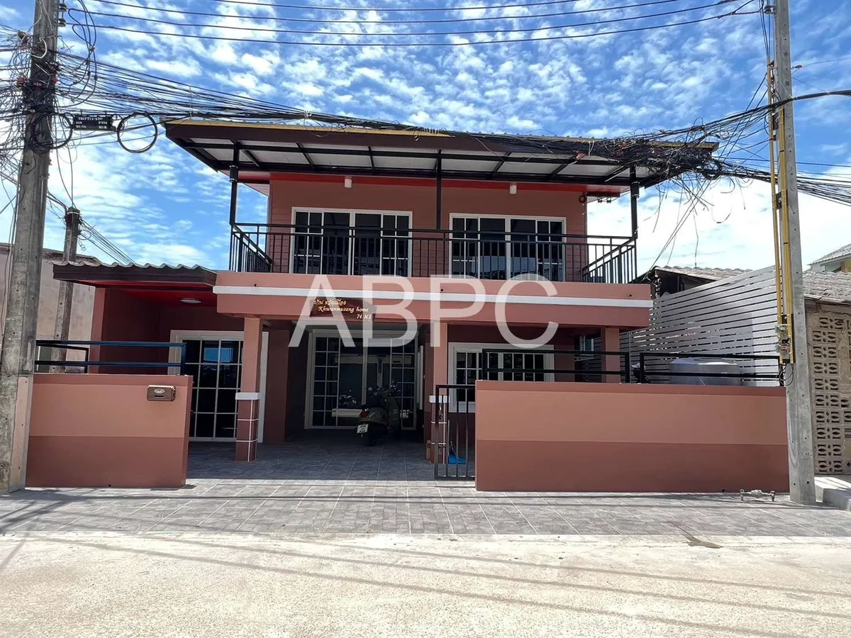 House for rent 3 Bedrooms 2 Bathrooms in Bang Saray photo 2