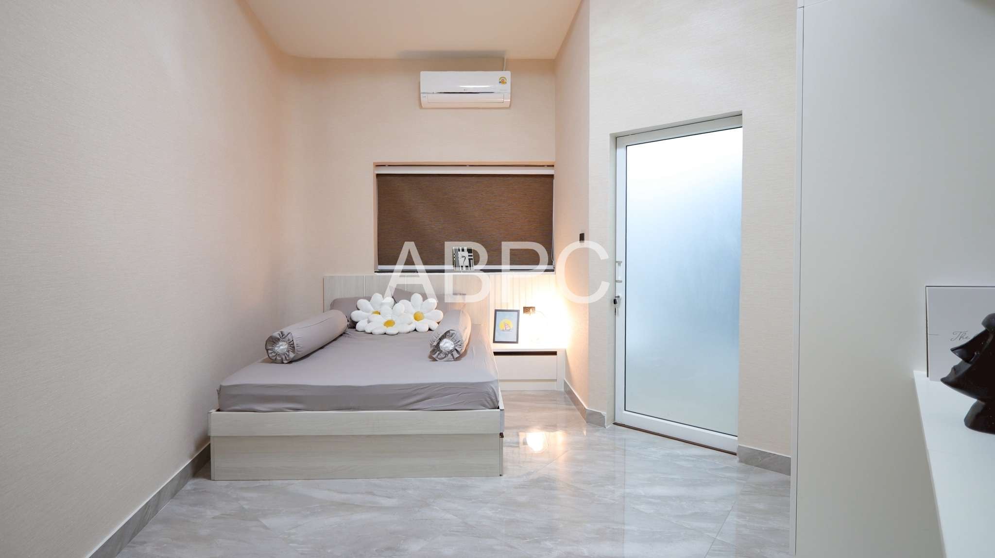 Brand New Ultra Luxury Modern 7 Bed 10+ Bath Pool Villa In Jomtien photo 8