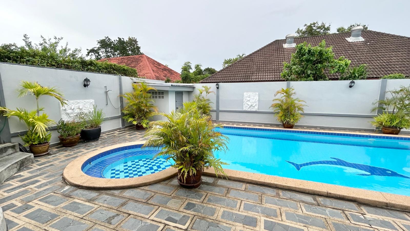 3 Bedroom house For Sale In East Pattaya photo 18