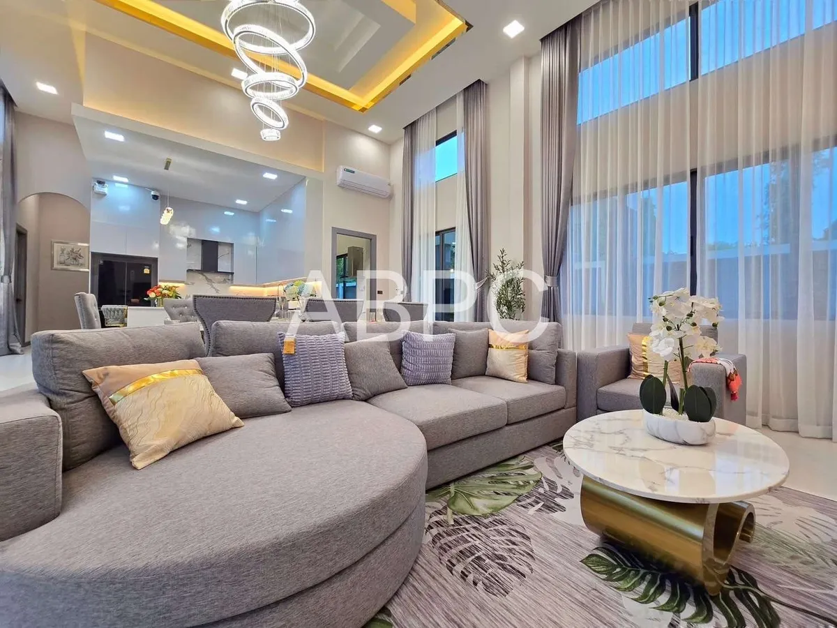 Modern Classic Pool Villa 4 Bedrooms 5 Bathrooms in East Pattata photo 4