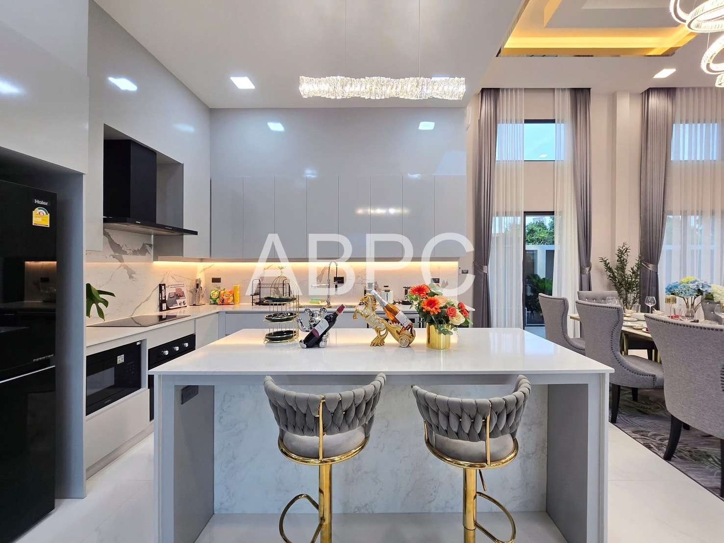 Modern Classic Pool Villa 4 Bedrooms 5 Bathrooms in East Pattata photo 19