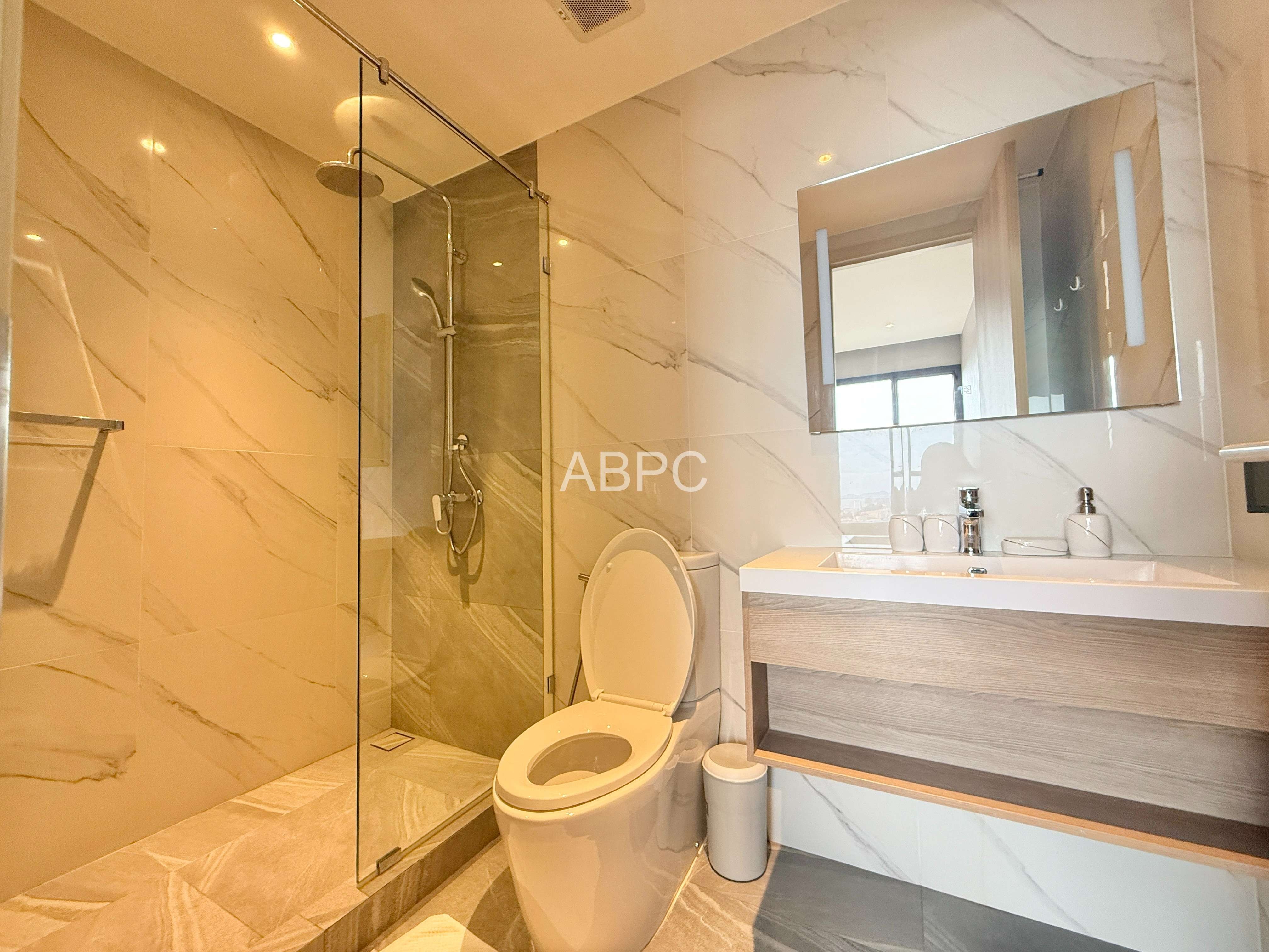 2 Bedroom for rent in North Pattaya photo 9