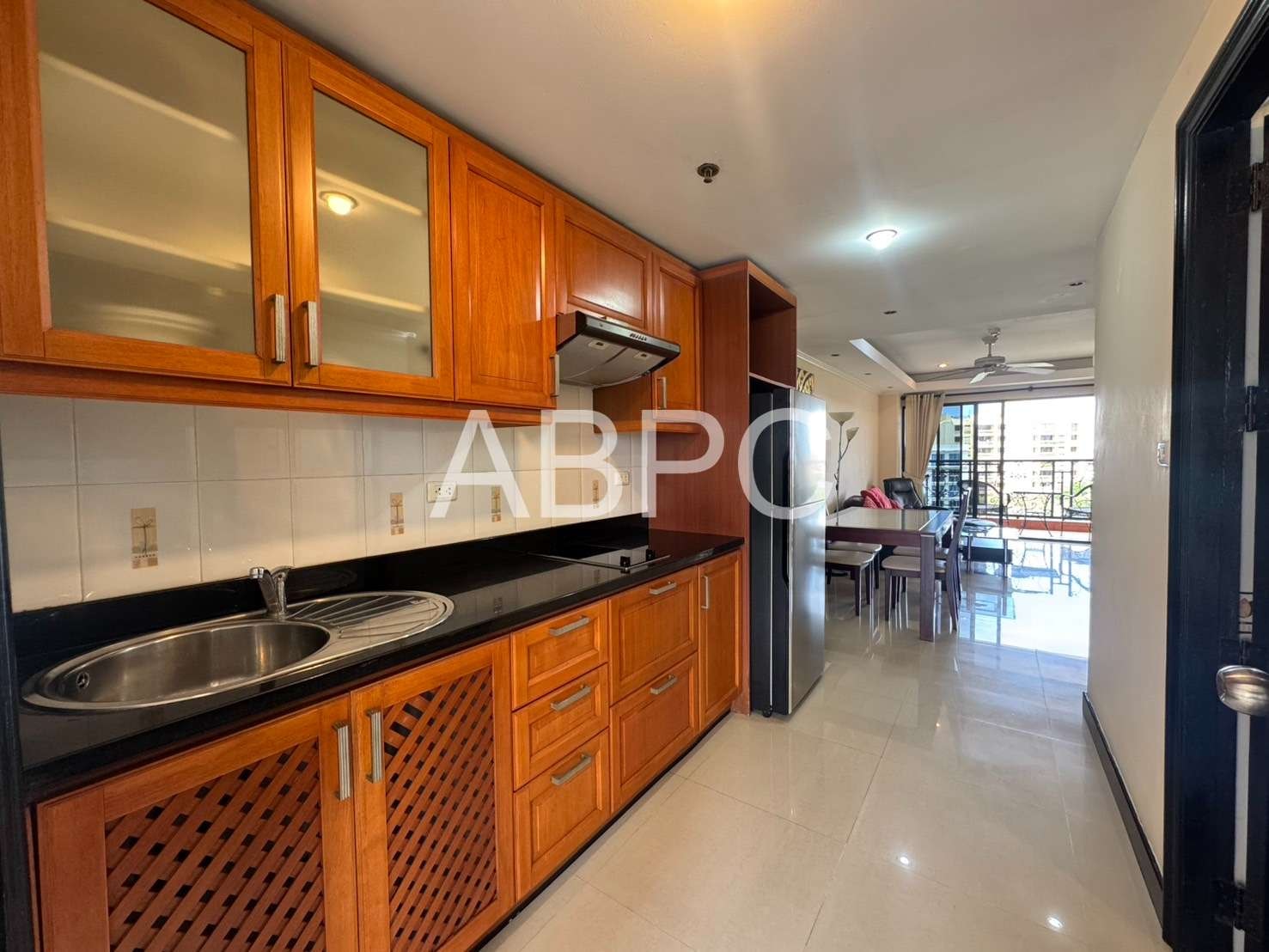 Ocean View Duplex 1 Bed 2 Bath Condo In Wongamat photo 6