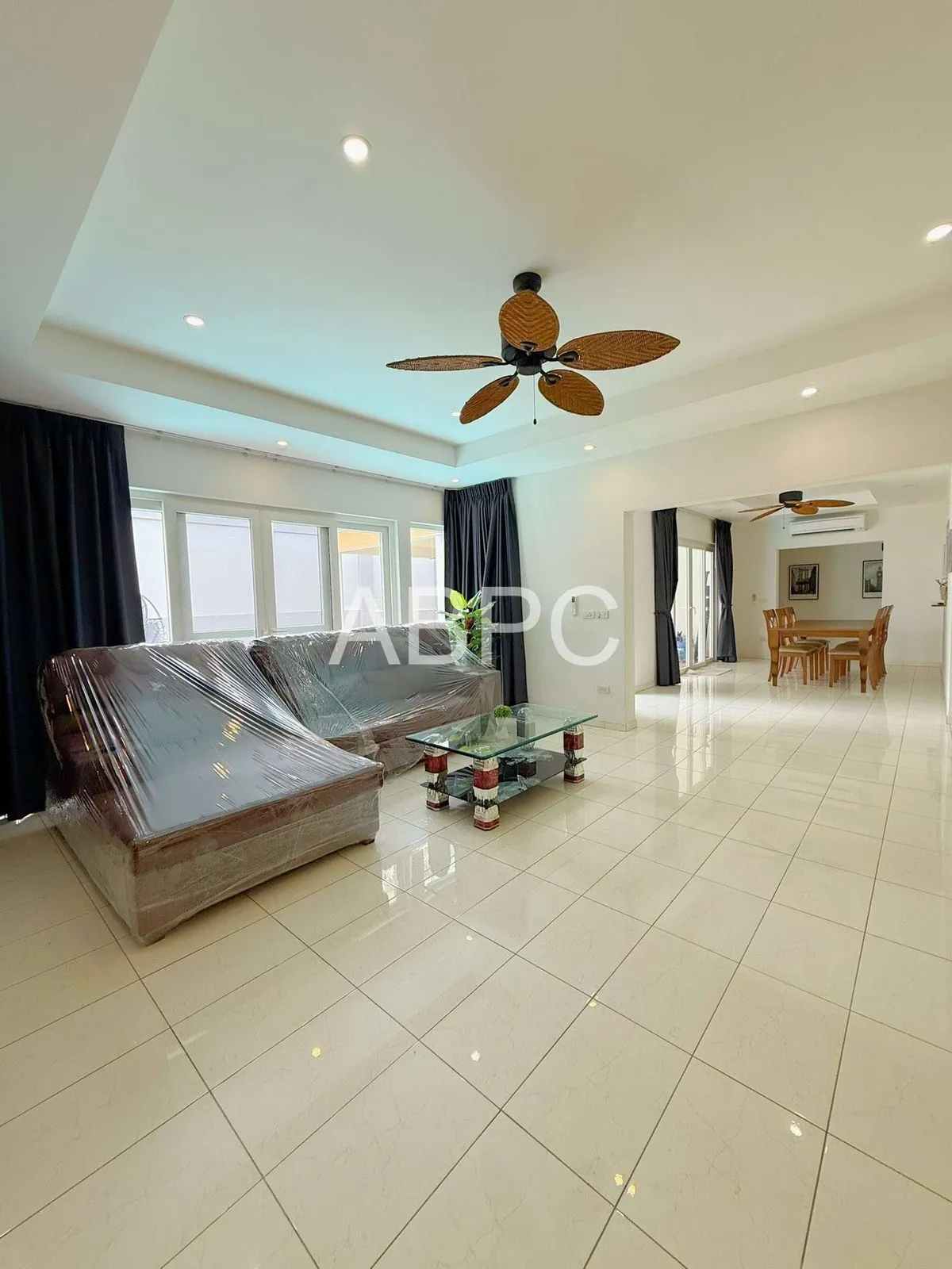Luxury Pool Villa 3 bedrooms 4 bathrooms in Siam Royal View Pattaya for Rent photo 11