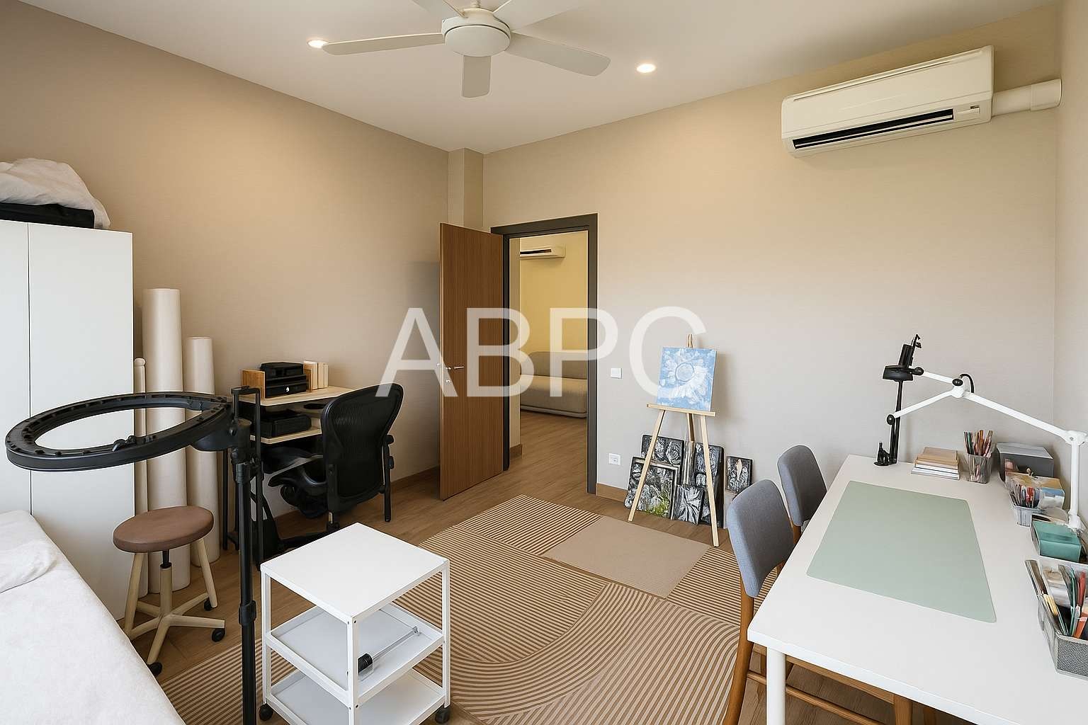 4 Bedroom 3 Bathroom in East Pattaya photo 12