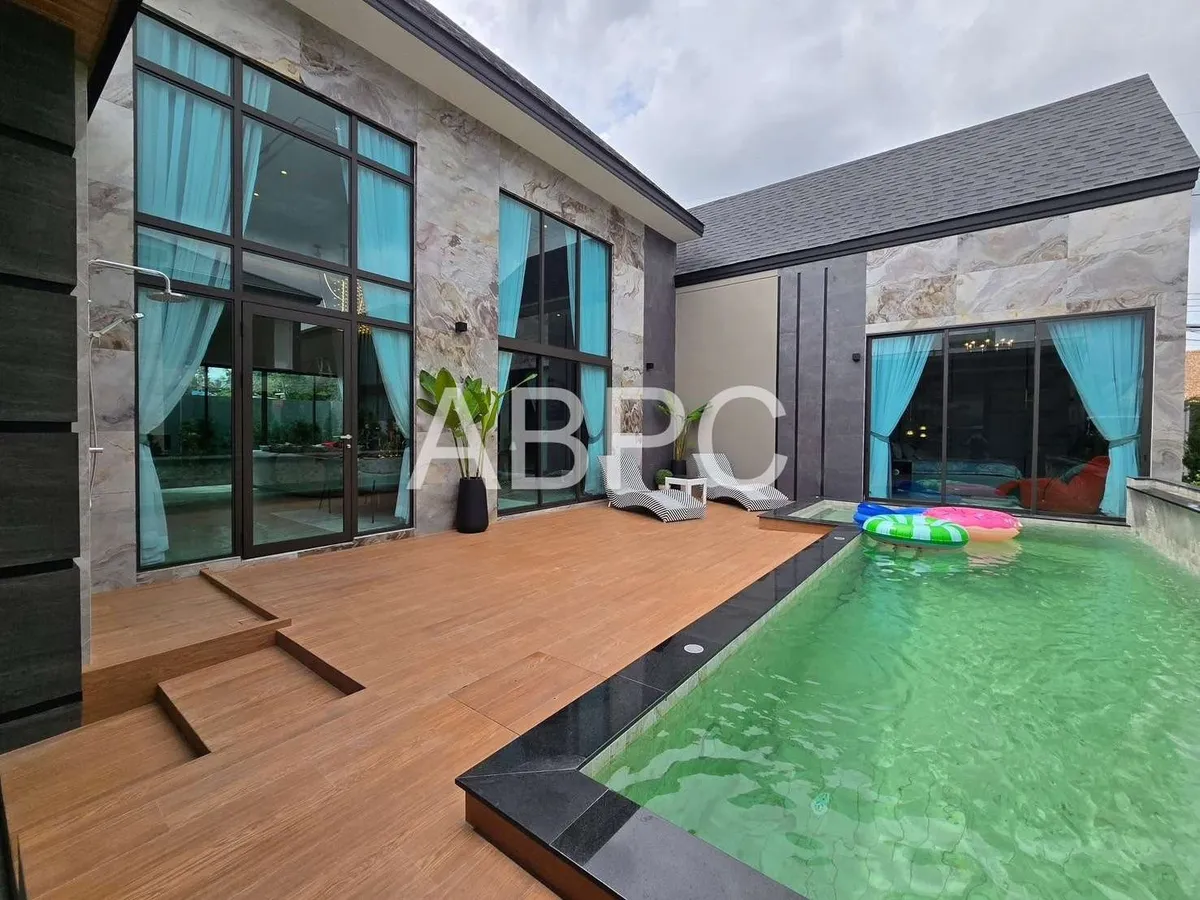 luxury pool Villa 3 Bedrooms 4 Bathrooms in Mapprachan photo 13