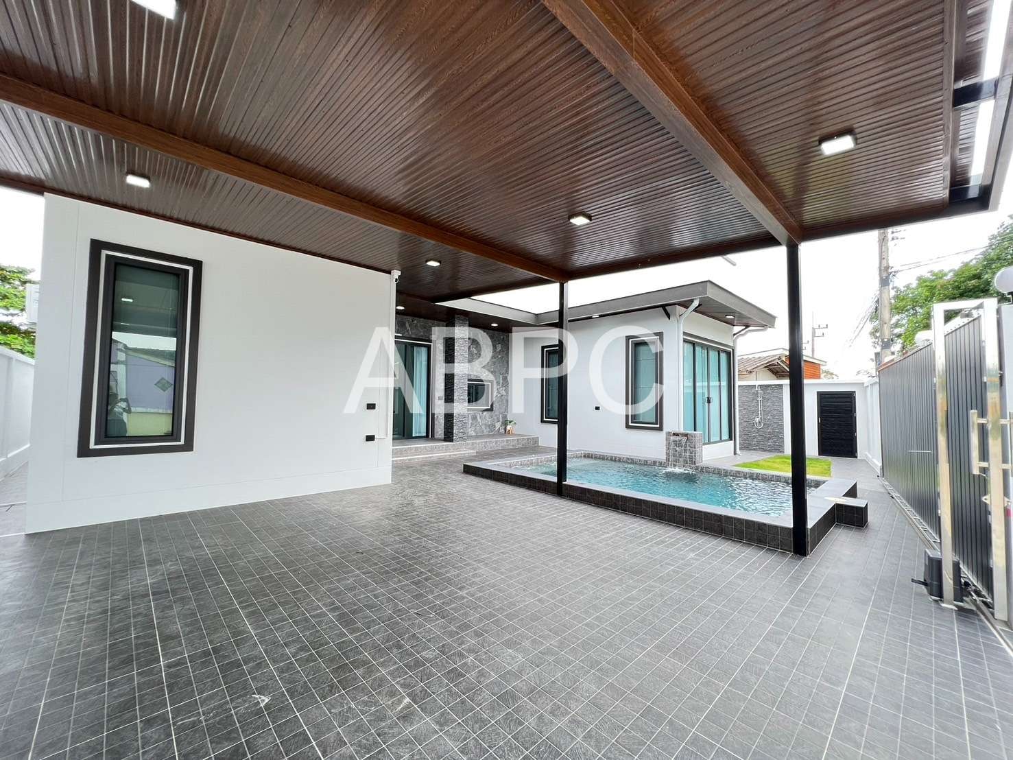 Pool Villa 3 Bedroom 3 Bathroom in Mapprachan photo 3