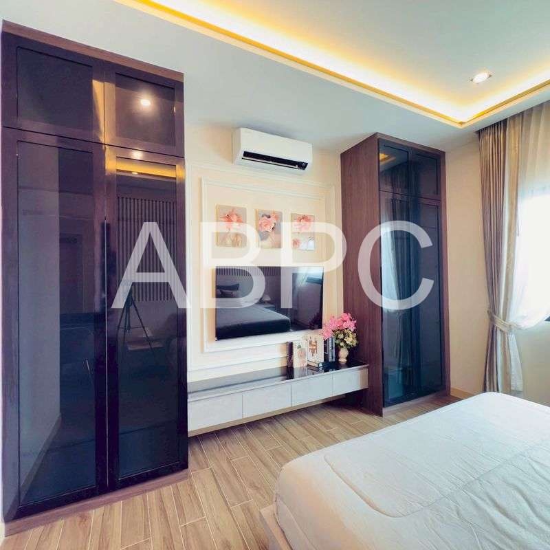 Luxury Pool Villa 3 bedrooms 4 bathrooms in East Pattaya for Sale photo 14