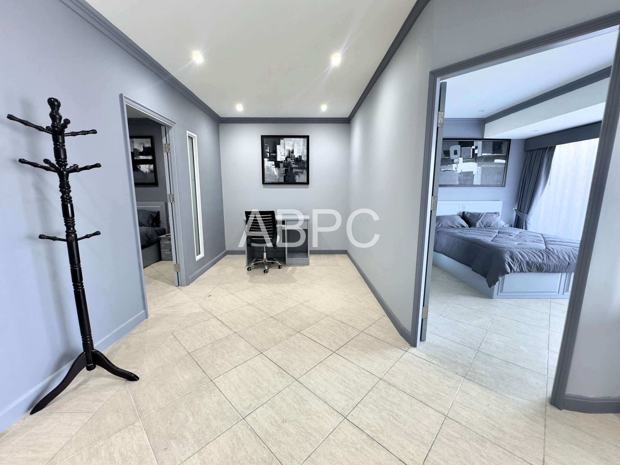 2 Bedroom 1 Bathroom in Pratumnak photo 11