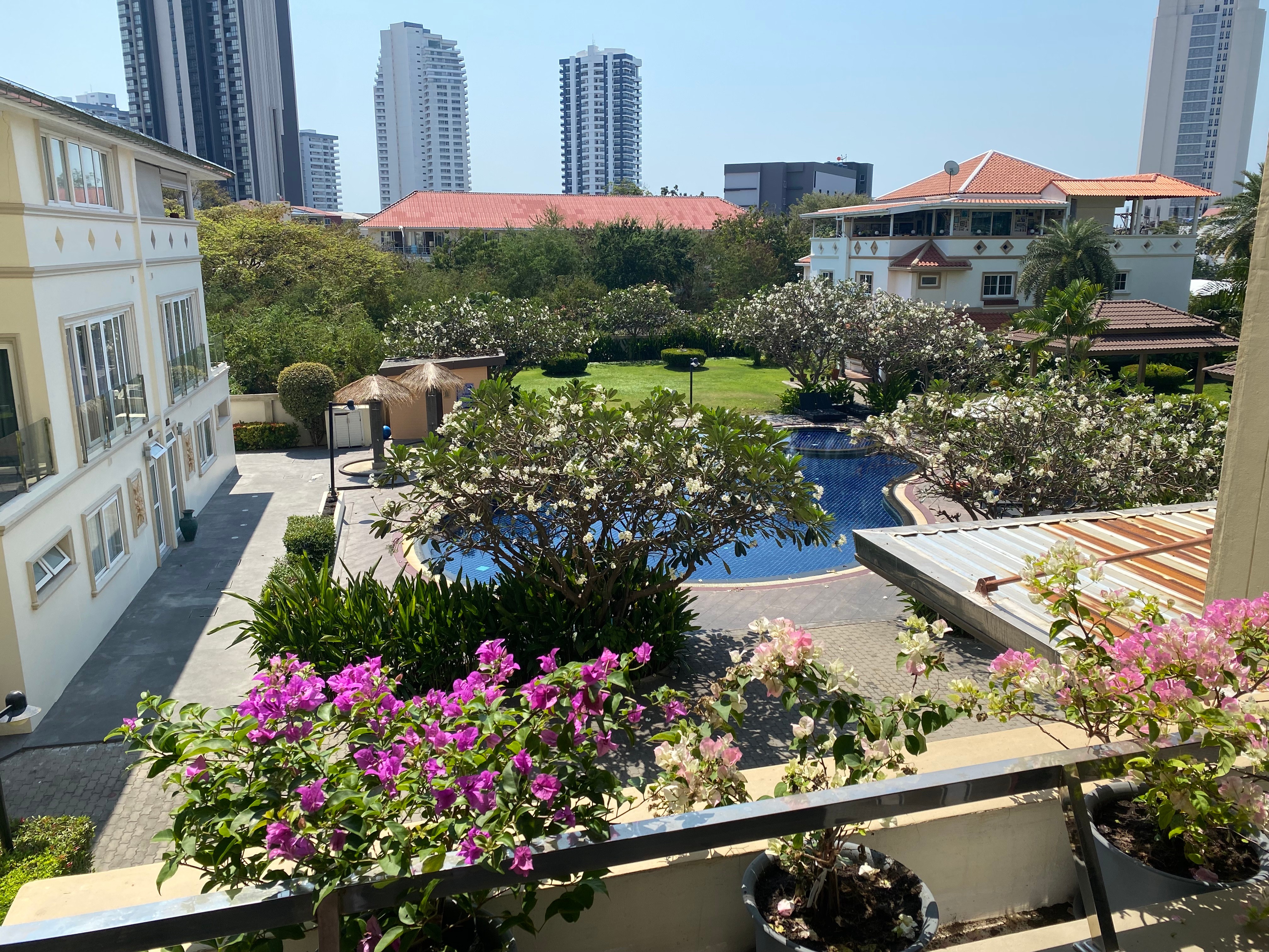 2 Bedroom 2 Bathroom in Pratumnak photo 18