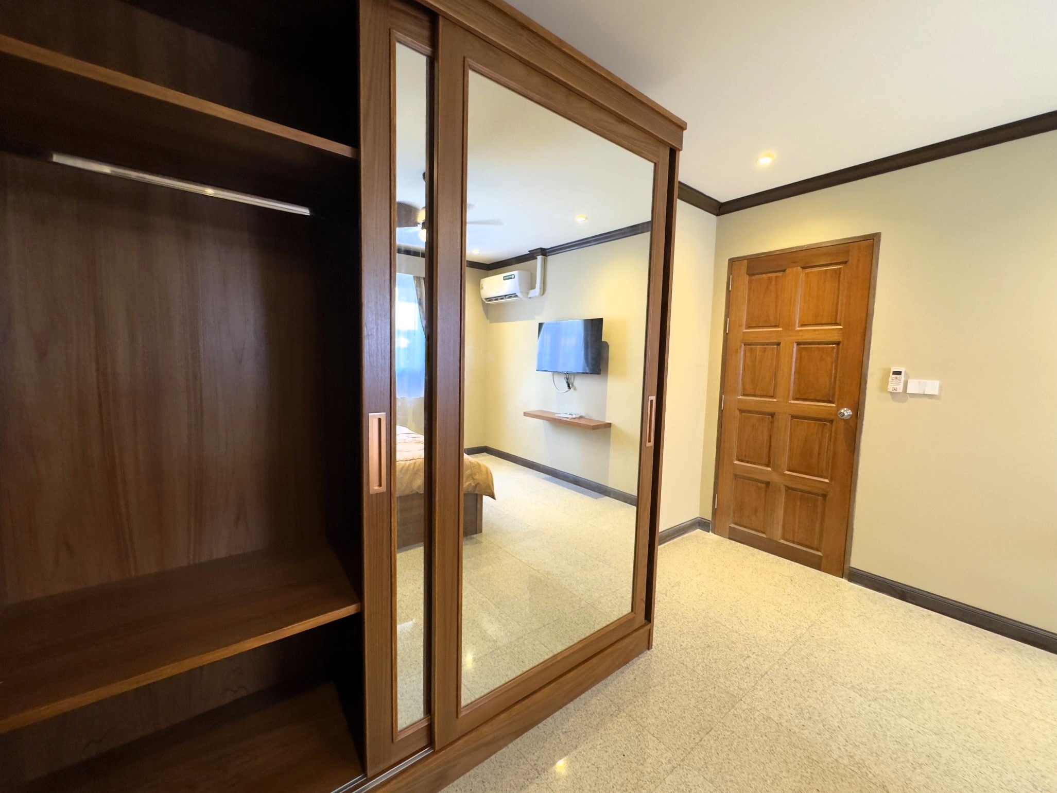 2 Bedroom Condo For Rent and Sale In Tappraya Road photo 23