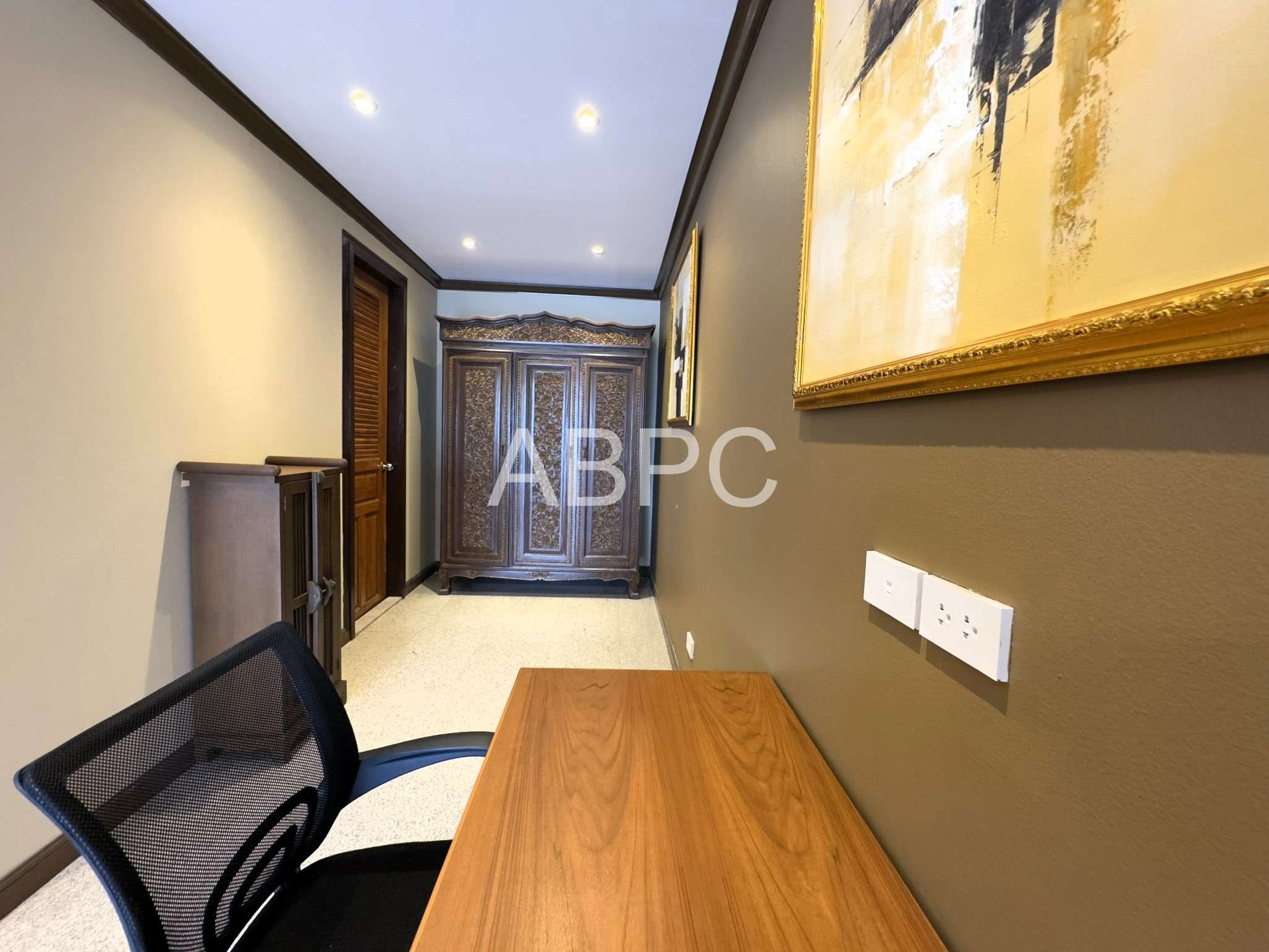 2 Bedroom Condo For Rent and Sale In Tappraya Road photo 6