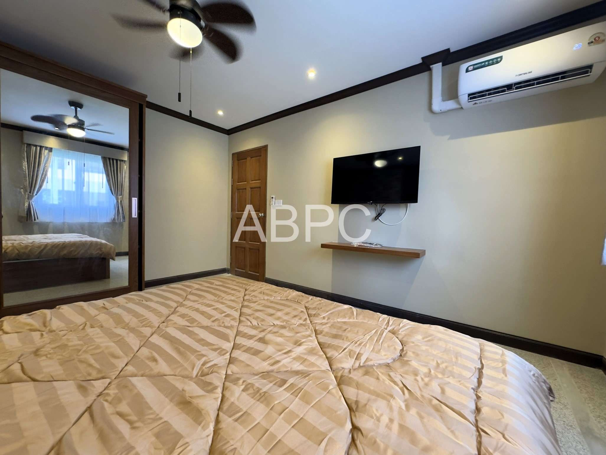2 Bedroom Condo For Rent and Sale In Tappraya Road photo 2