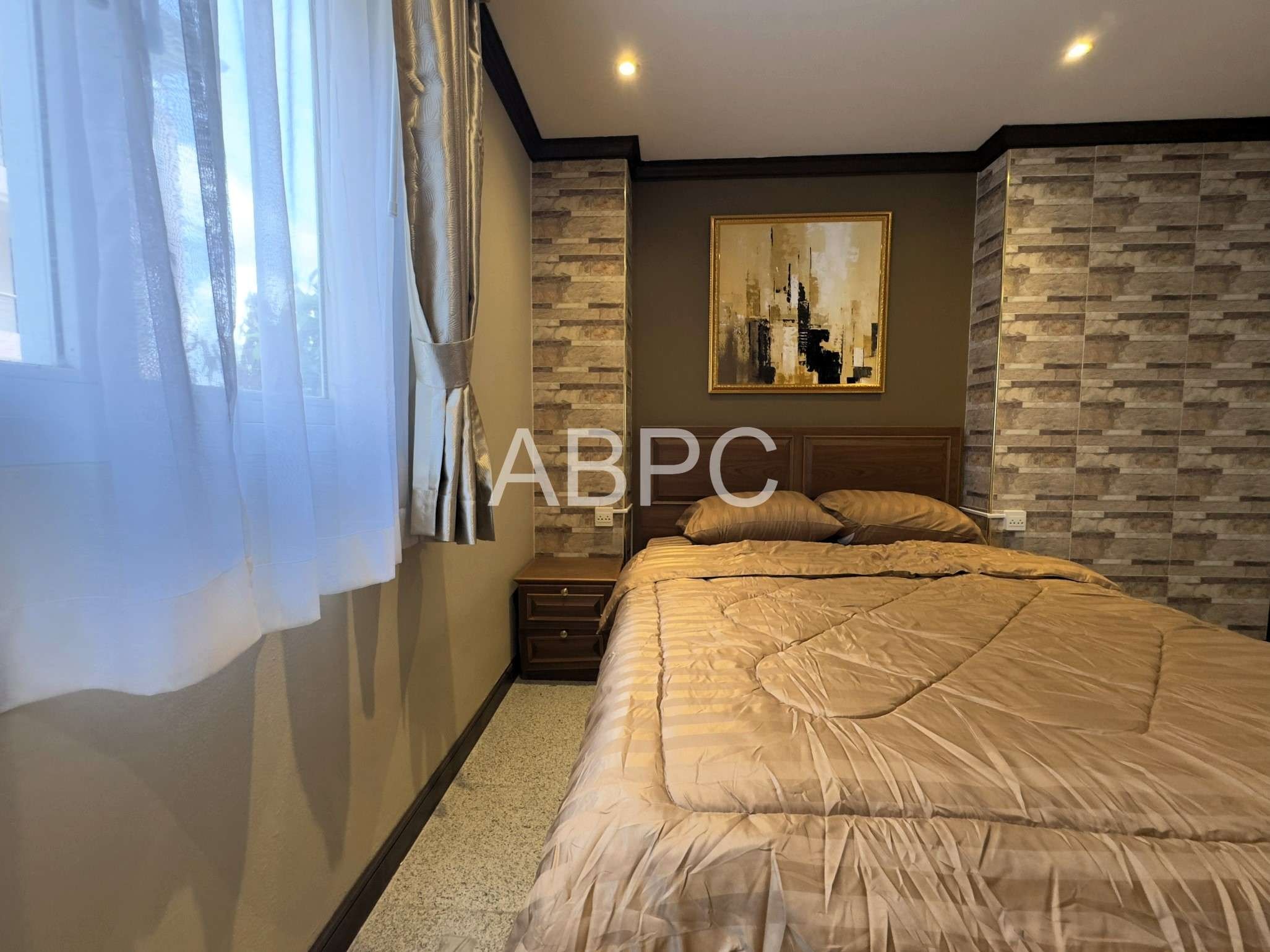 2 Bedroom Condo For Rent and Sale In Tappraya Road photo 5