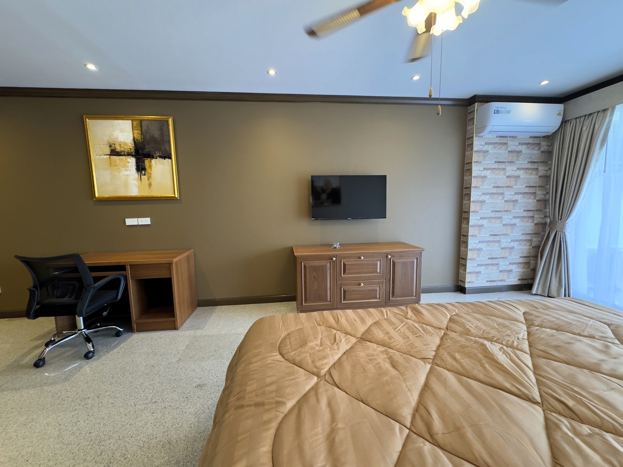 2 Bedroom Condo For Rent and Sale In Tappraya Road photo 19