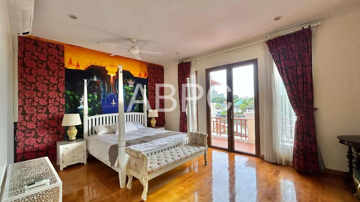 Pool Villa 4 Bedroom 5 Bathroom For Sale In Najomtien photo 11