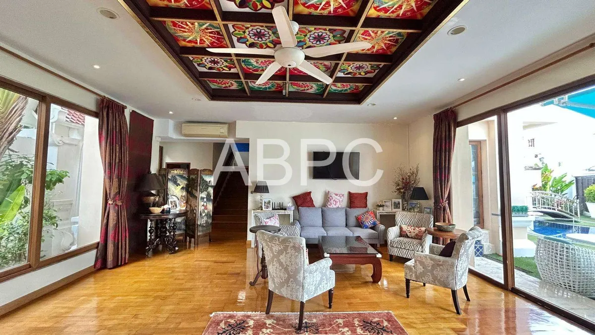 Pool Villa 4 Bedroom 5 Bathroom For Sale In Najomtien photo 5