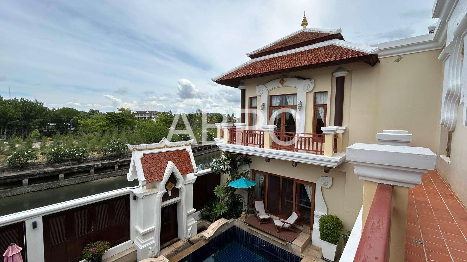 Private River Access Bali Inspired Luxury 4 Bed 5 Bath Pool Villa In Na Jomtien photo 15